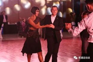 呱呱舞明星网红是谁,揭秘当红网红明星背后的传奇故事