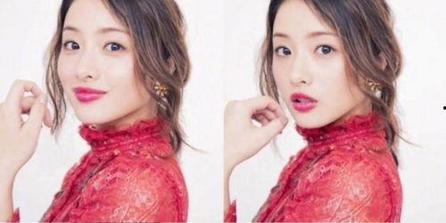 美女明星网红集聚地,揭秘美女明星网红集聚地的魅力风采”