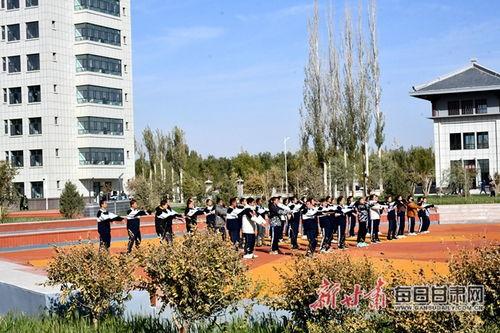 瓜州中学今日生活,校园生活精彩纷呈