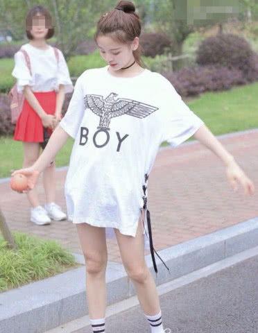 明星网红t恤图片高清,明星网红同款T恤，时尚高清解析