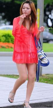 明星网红短裤美女是谁,揭秘明星网红背后的故事