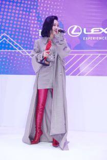 三里屯明星网红,潮流风向标下的璀璨星光