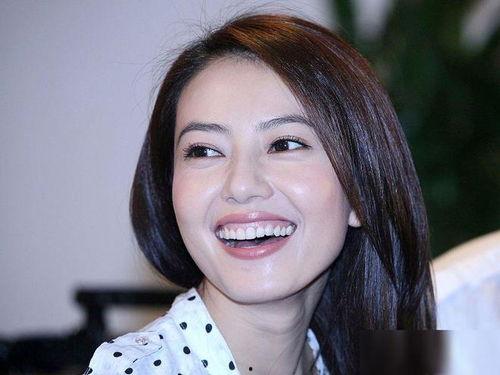 大众脸的女明星网红,揭秘大众脸女明星的独特魅力