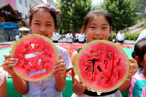 今日吃瓜大赛,瓜界风云再起，谁将笑傲江湖？