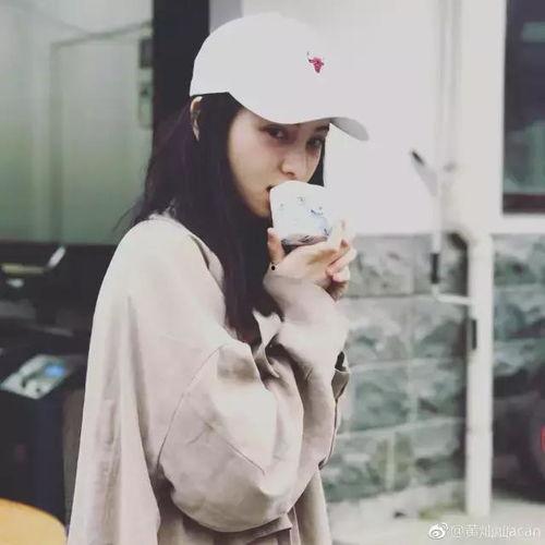 明星网红笑脸图片高清女,高清美照惊艳亮相！”