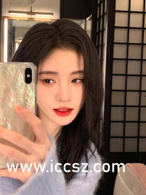 明星网红熊沙发图片,萌态可掬，吸粉无数