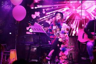 酒吧北京明星网红是谁,揭秘京城夜生活风云人物