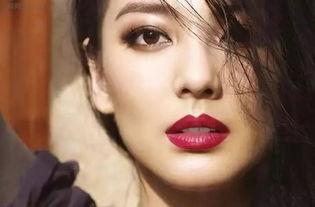 明星网红小丑面具叫什么,揭秘网红小丑面具背后的明星效应