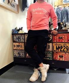 明星网红同款棒球服,明星加持的时尚棒球服潮流解析