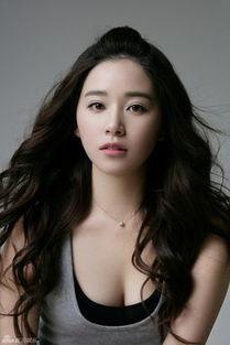 大脸女明星网红有哪些,揭秘网络红人的魅力与影响力