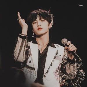 明星网红墙文案素材视频,一镜到底的星光盛宴