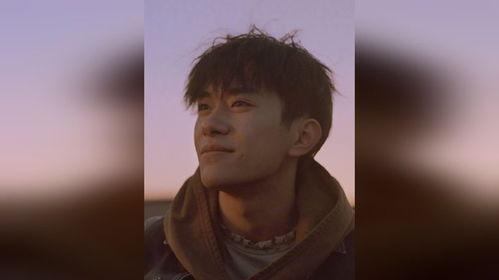 易烊千玺今日吃瓜视频,揭秘娱乐圈幕后故事