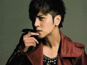 大眼男明星网红是谁,揭秘网络红人大眼男明星的星光之路