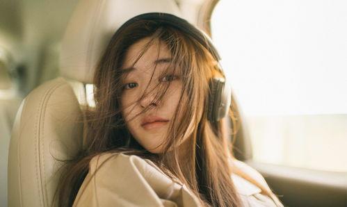 网红成为顶流明星网恋,网恋助力网络明星崛起之路